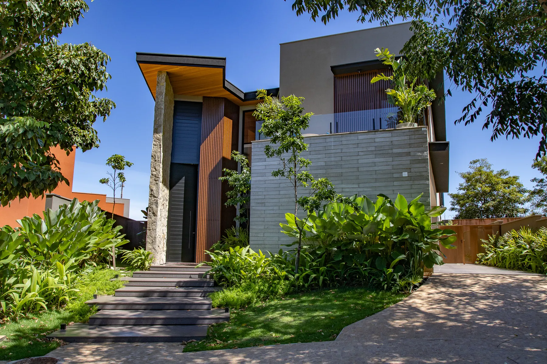 Bunganvile — Casa · Ribeirão Preto